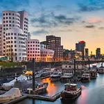 Top Ausstattung Netflix Wlan Messe Altstadt