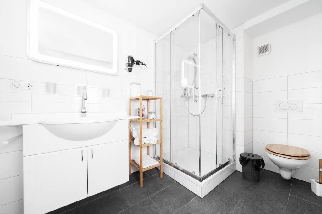 Appartement Ausstattung Netflix Wlan Messe Altstadt *